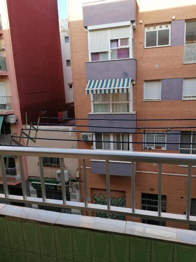 Piso En Malvarrosa Appartement Valencia Buitenkant foto